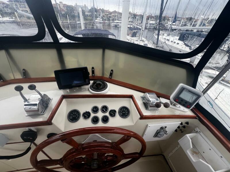 1979 Grand Banks Classic