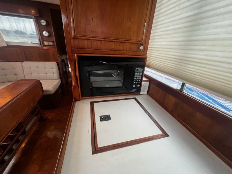 1979 Grand Banks Classic
