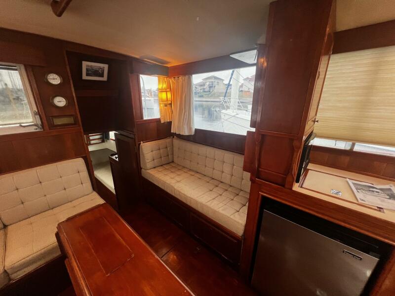 1979 Grand Banks Classic