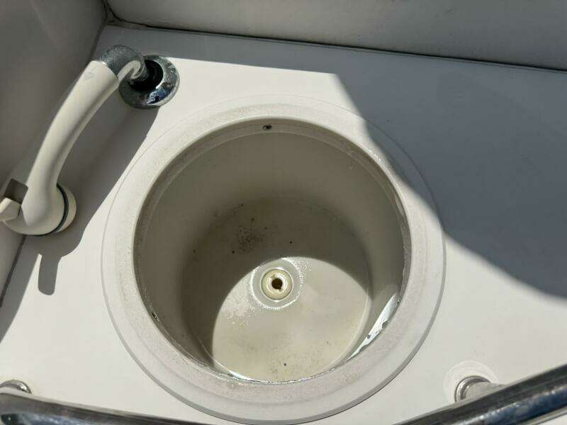 29ft Sea Ray Yacht For Sale