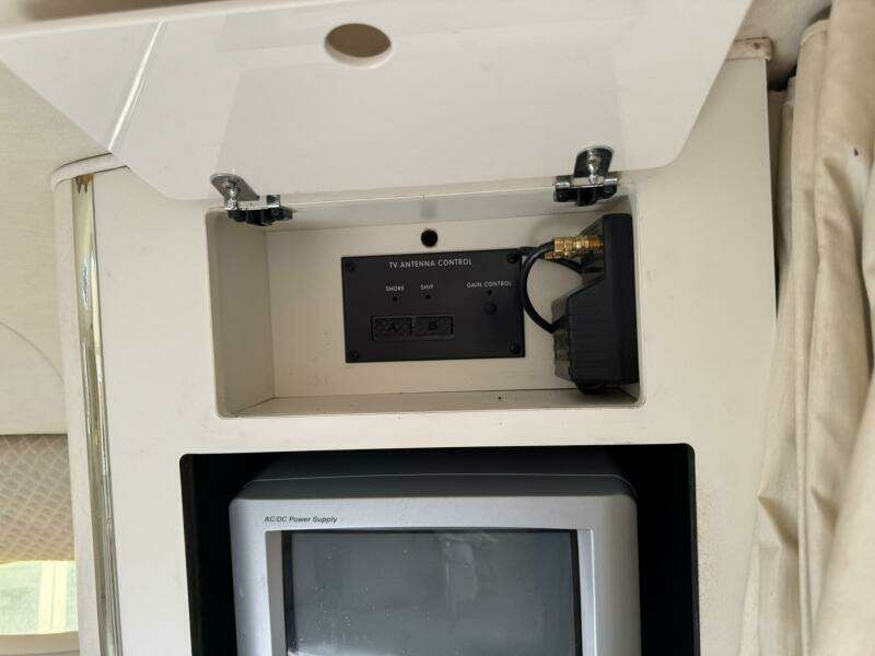 29ft Sea Ray Yacht For Sale