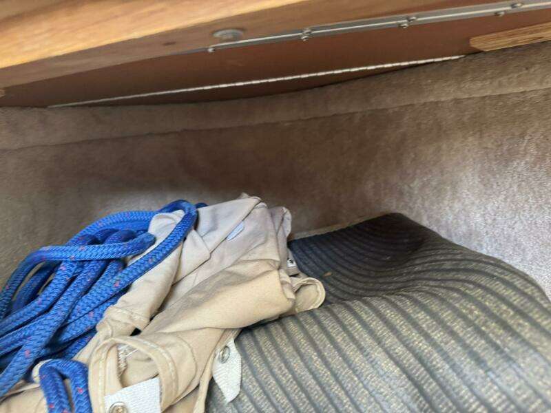 29ft Sea Ray Yacht For Sale