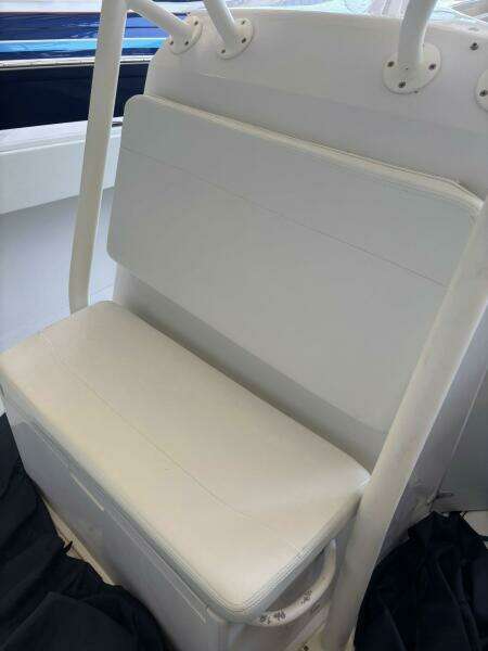 31ft Jupiter Yacht For Sale