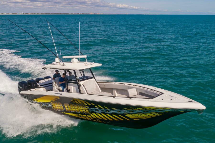 2020 Fountain 38CC