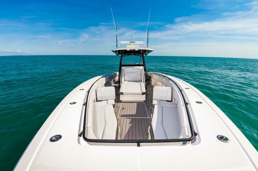 2020 Fountain 38CC