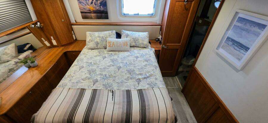 45ft Silverton Yacht For Sale