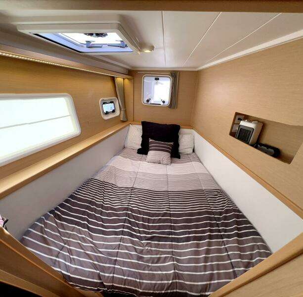 40ft Lagoon Yacht For Sale
