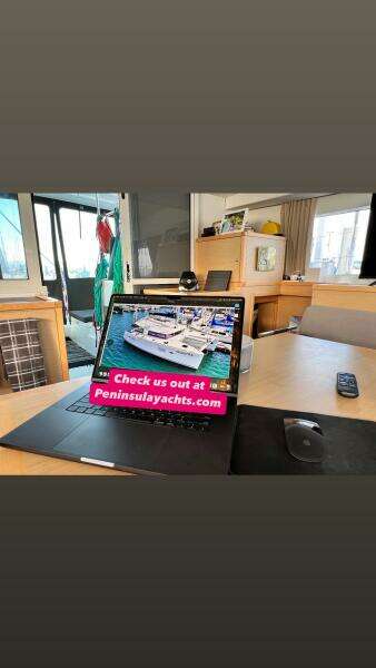 40ft Lagoon Yacht For Sale