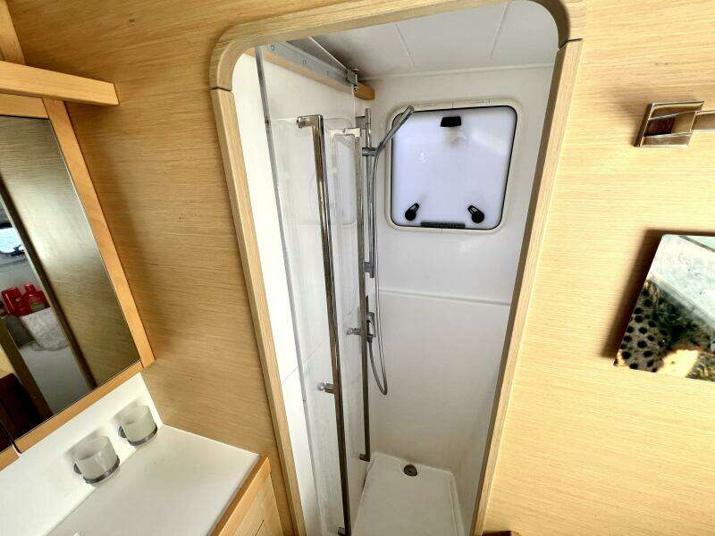 40ft Lagoon Yacht For Sale