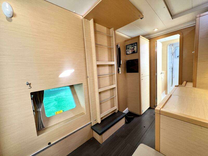 40ft Lagoon Yacht For Sale