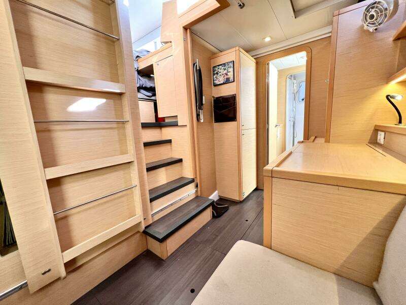 40ft Lagoon Yacht For Sale