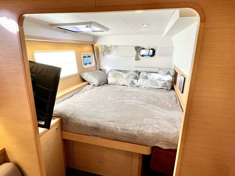 40ft Lagoon Yacht For Sale