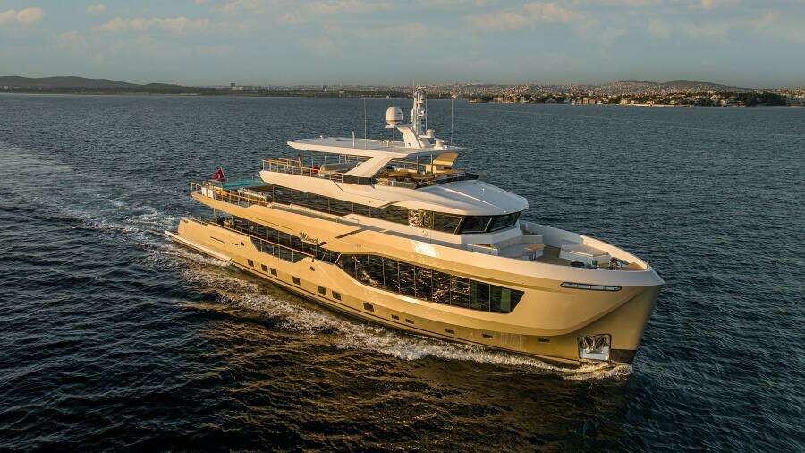 NUMARINE 40MXP 128ft Numarine Yacht For Sale