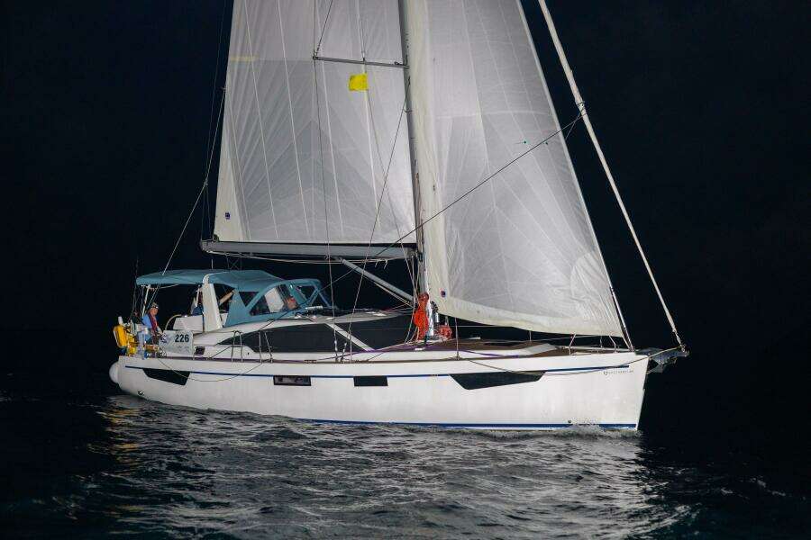 Off The Grid 42ft Southerly Yacht For Sale