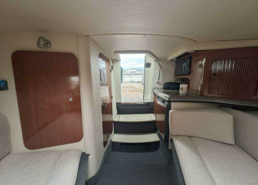 29ft Sea Ray Yacht For Sale