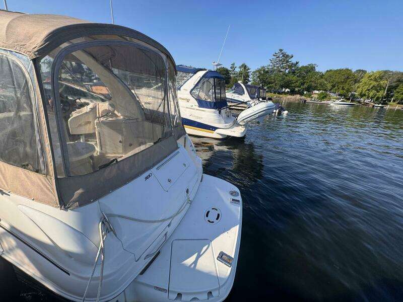 28ft Sea Ray Yacht For Sale