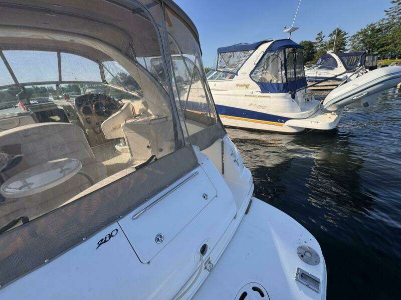 28ft Sea Ray Yacht For Sale