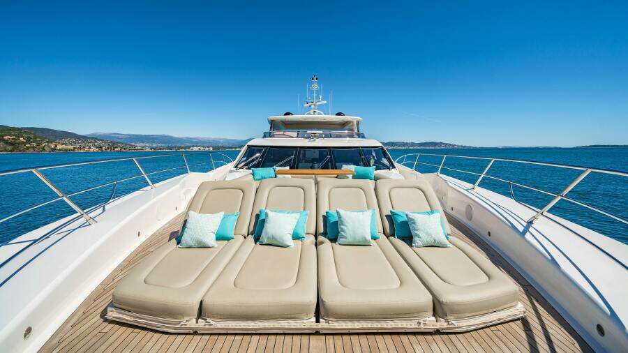 LADY VOLANTIS 115ft Sunseeker Yacht For Sale