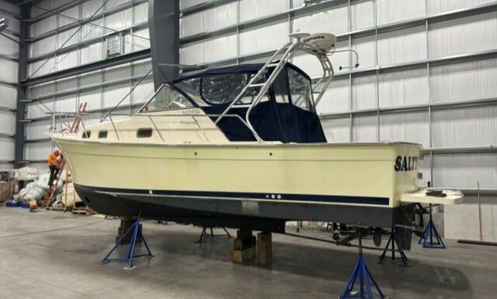 30' 2005 Mainship Rum Runner 2