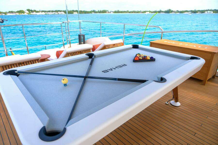 REHAB 108ft Benetti Yacht For Sale REHAB 108ft Benetti Yacht For Sale