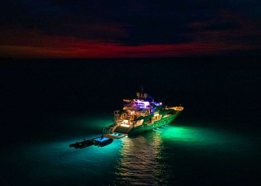 REHAB 108ft Benetti Yacht For Sale REHAB 108ft Benetti Yacht For Sale