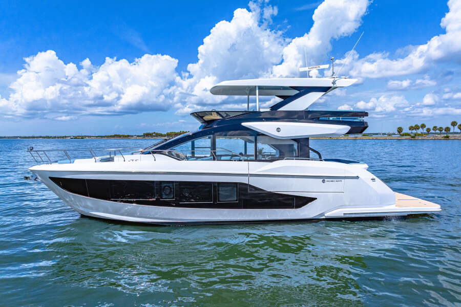 57ft Cruisers Yachts Yacht For Sale