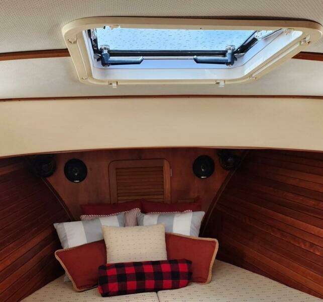 Legacy II 36ft Hinckley Yacht For Sale