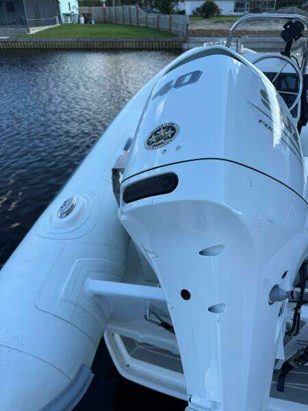 112 Leopard 53 Powercat Tender 40HP Suzuki Motor