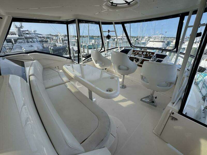 11 2003 Silverton 453 Flybridge