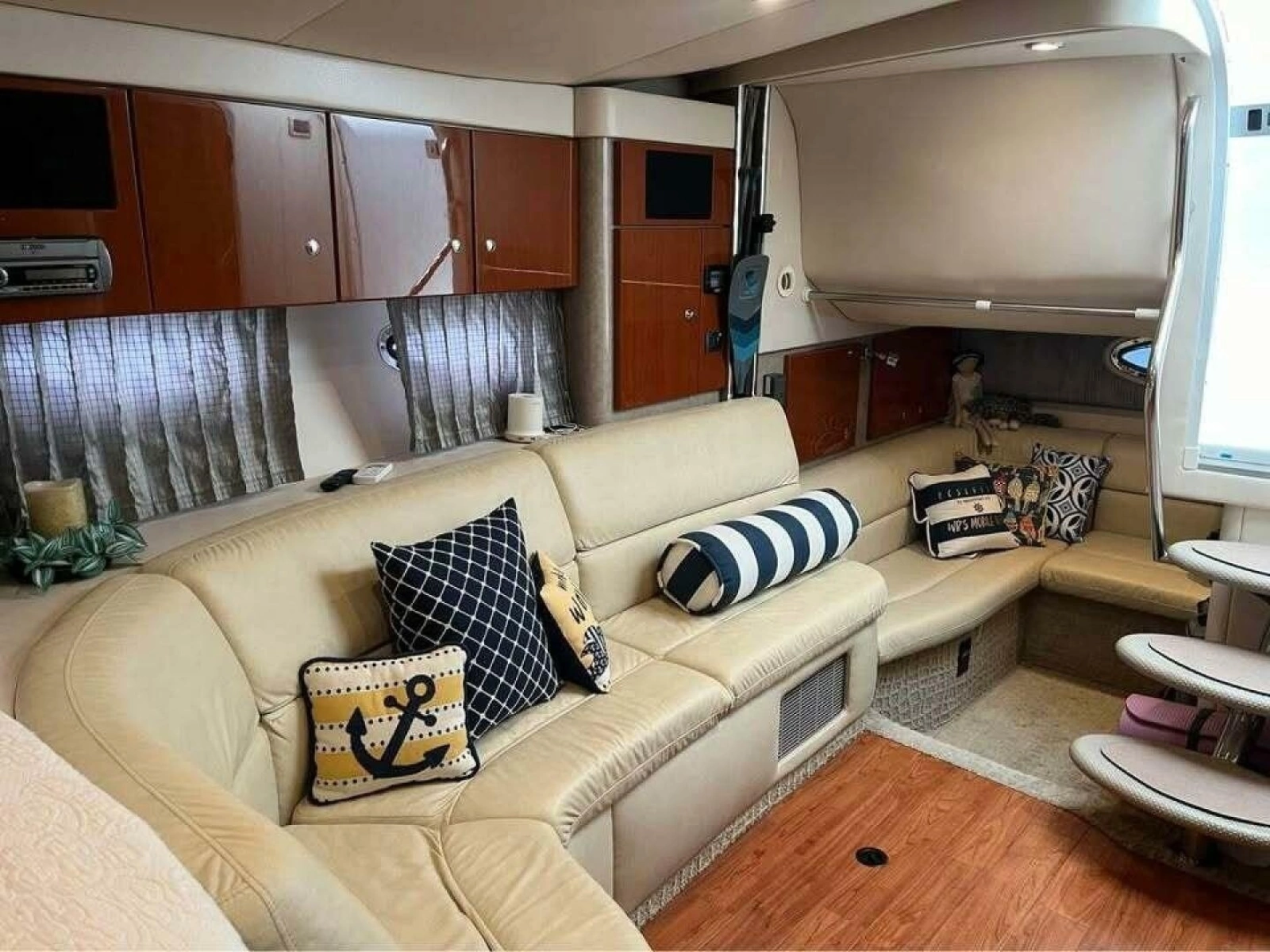 2006 Formula 31 Performance Cruiser