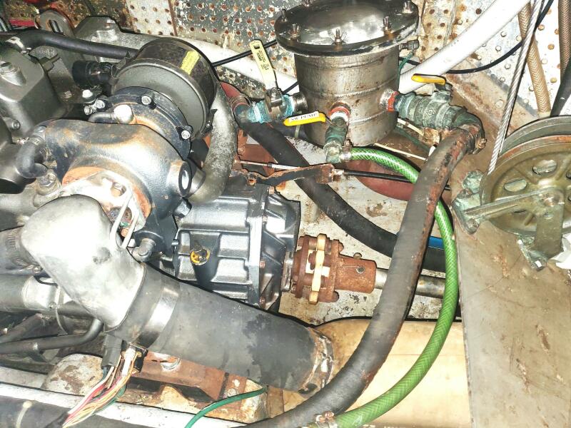 48' 1998 Tayana 48 Center Cockpit