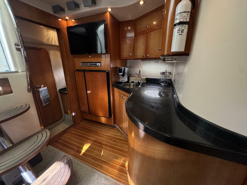 2005 Regal 3860