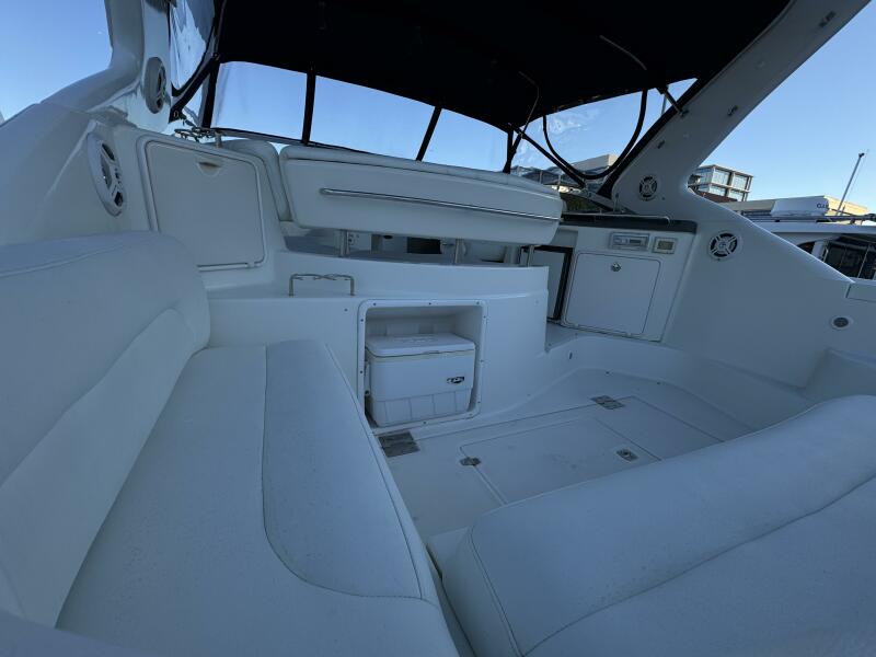 2005 Regal 3860