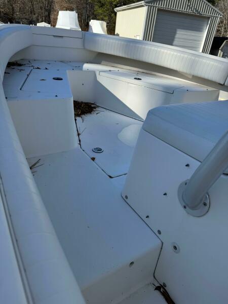 2004 Regulator 24 FS