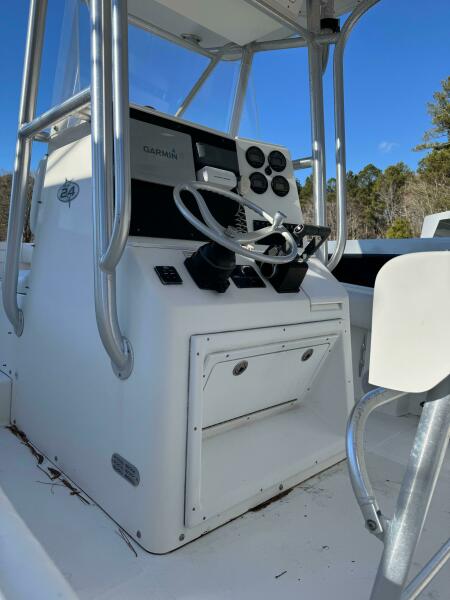 2004 Regulator 24 FS