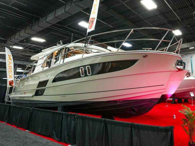 33ft Marex Yacht For Sale