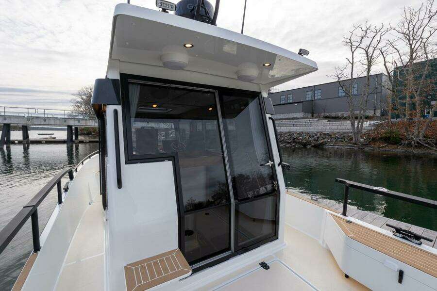 Stock 1 27ft Targa Yacht For Sale