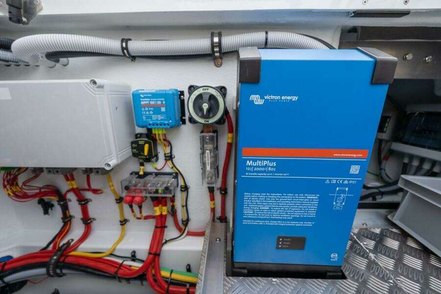 Stock 1 27ft Targa Yacht For Sale