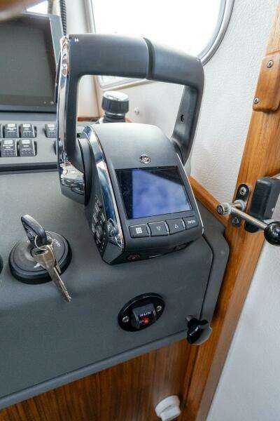 Stock 1 27ft Targa Yacht For Sale