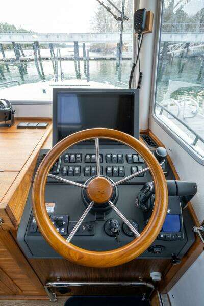 Stock 1 27ft Targa Yacht For Sale