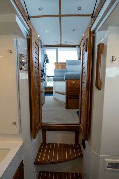 Stock 1 27ft Targa Yacht For Sale