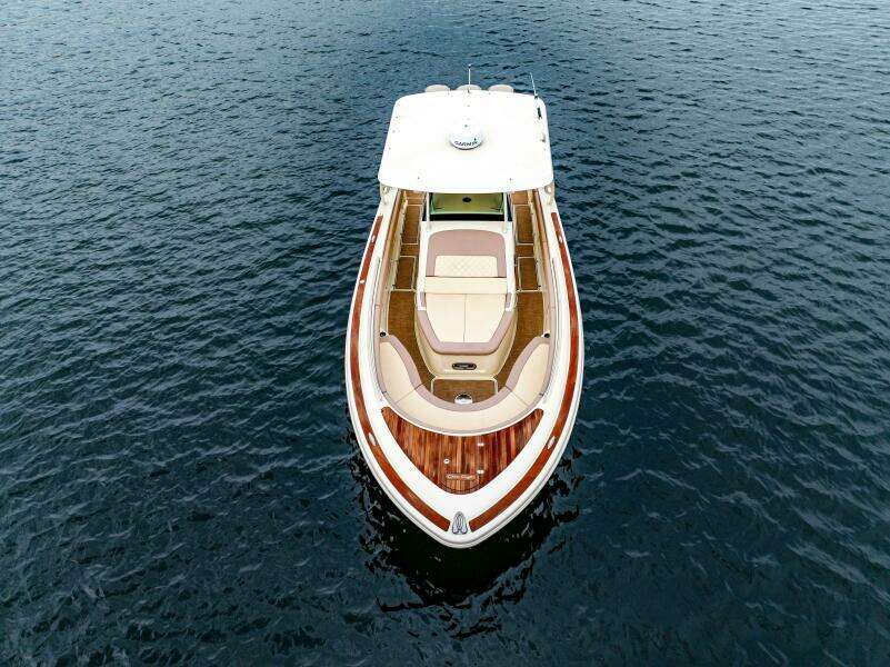 LADY LIBERTY 34ft Chris Craft Yacht For Sale