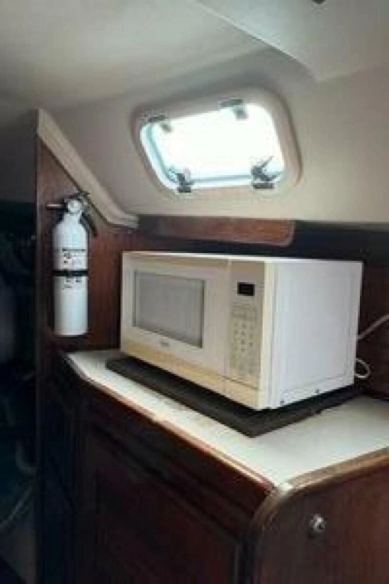 1988 Catalina 30