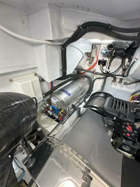 60' 2025 Tiara Yachts 60 EX