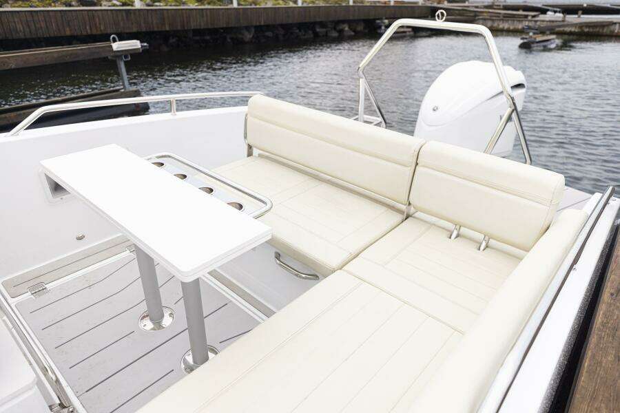 27ft Quarken Yacht For Sale
