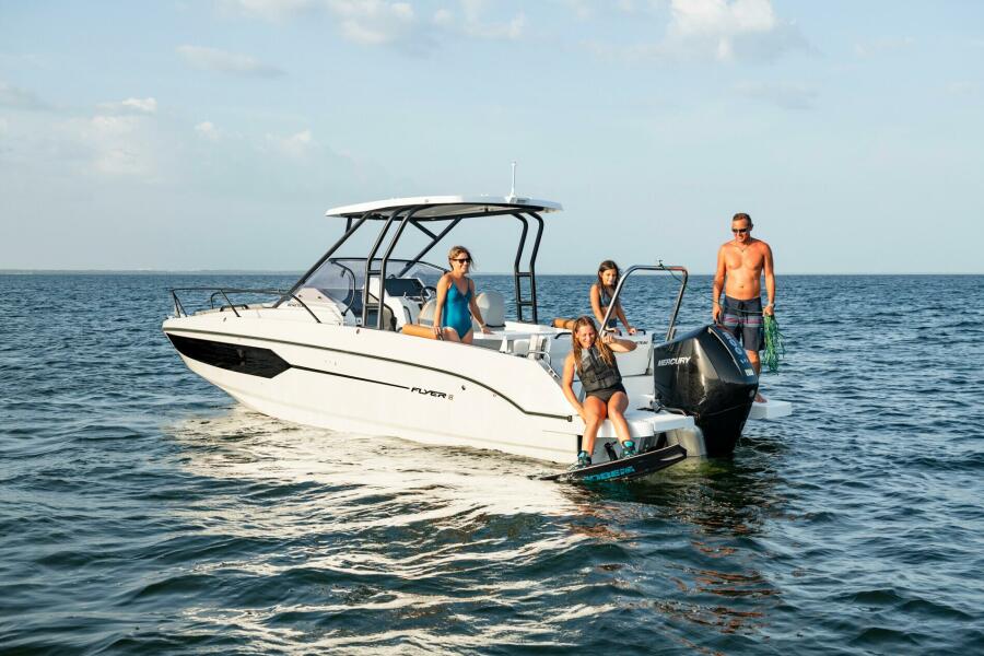 26' 2026 Beneteau Flyer 8 SUNdeck