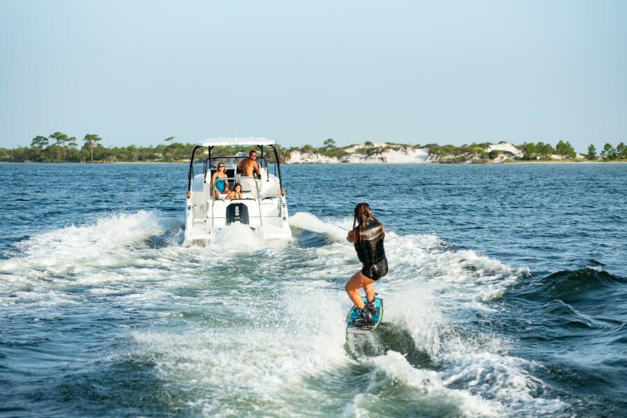 26' 2026 Beneteau Flyer 8 SUNdeck