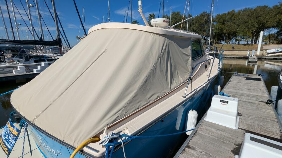 2004 Island Packet 360