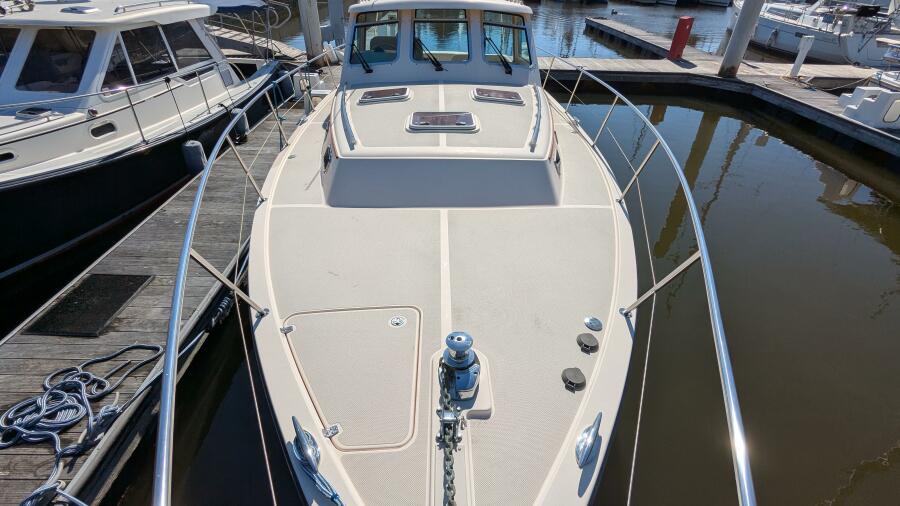 2004 Island Packet 360