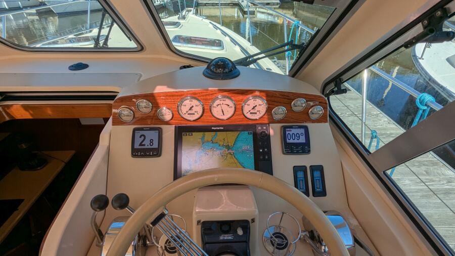 2004 Island Packet 360